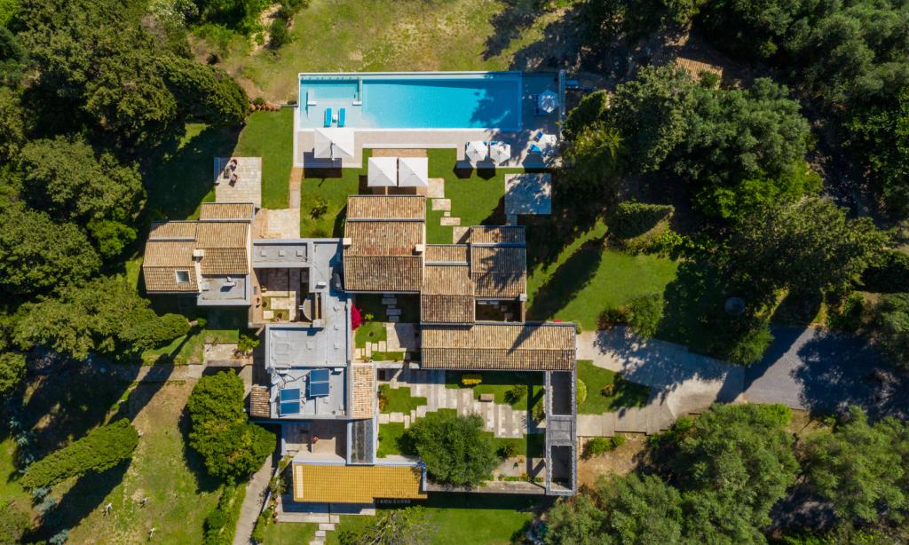 villa-blue-water-retreat